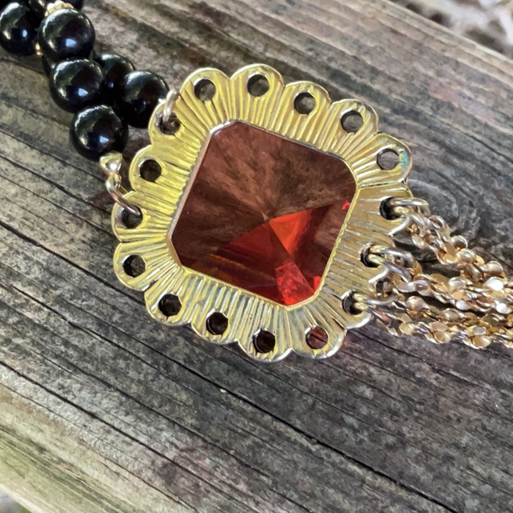Betsey Johnson necklace with orange pyramid style accent - Picture 6 of 10